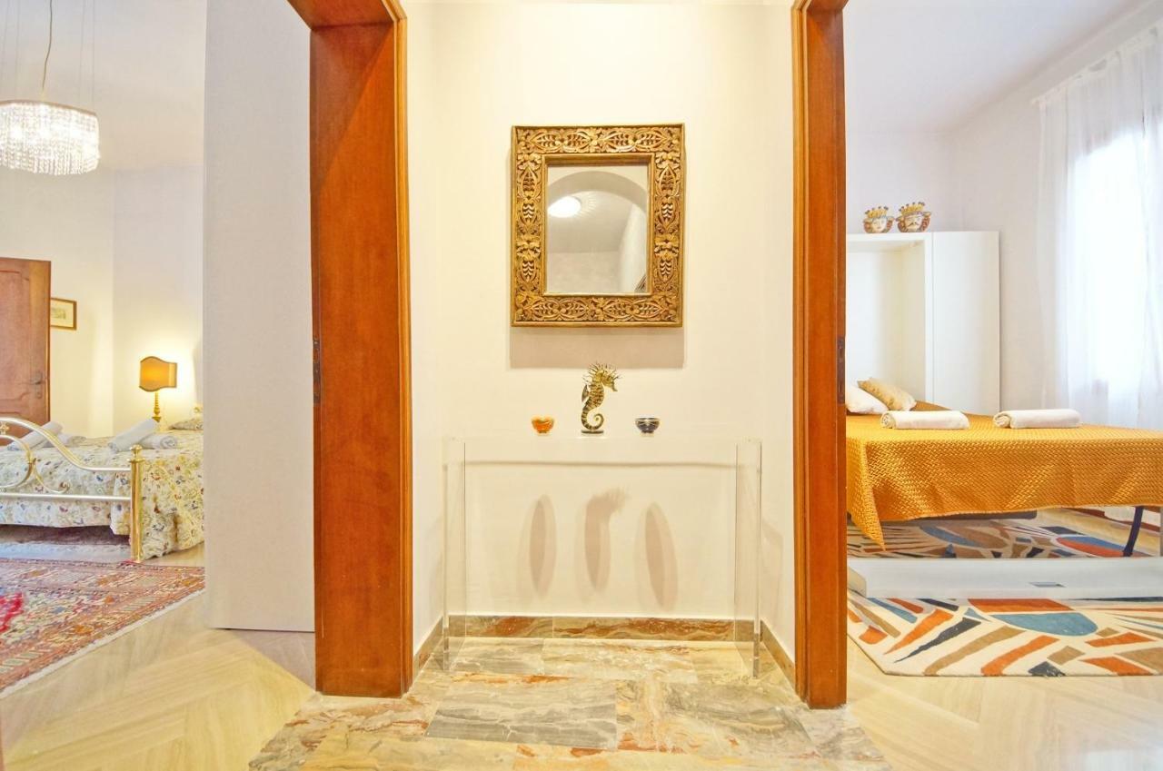 Dolcevita Apartments N 250 Венеция Екстериор снимка